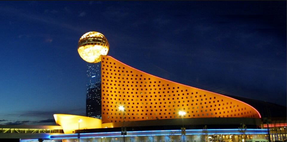 Golden moon casino